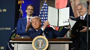 Trump: USA werden Wettlauf im Bereich Künstliche Intelligenz gewinnen