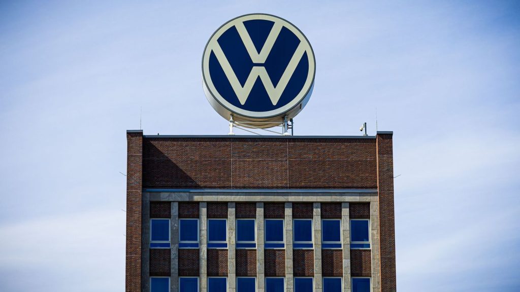 Auto: Gewinneinbruch bei VW - US-Zölle belasten