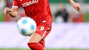 Remis gegen Dresden: Höler trifft doppelt im Freiburg-Test - Doan-Abgang naht