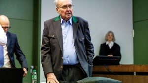 Aserbaidschan-Affäre: Korruptionsprozess: Bewährungsstrafe für CSU-Mann gefordert