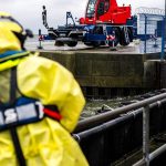 Havariekommando: THW setzt Ölbergung nach Kollision in Cuxhaven fort