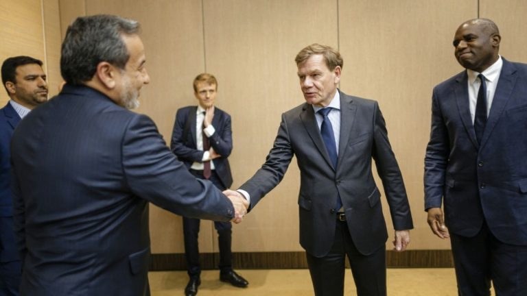 Deutschland, Frankreich und Großbritannien führen Atomgespräche mit dem Iran fort