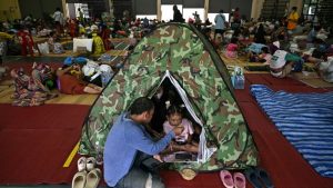 Thailand evakuiert mehr als 100.000 Menschen aus Grenzgebiet zu Kambodscha