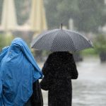 Regenwetter: Wenn Regenbogen-Fans einen Regenschirm brauchen