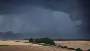 Wetter: Bis zu 120 Liter Regen: Unwetter in Alpennähe erwartet