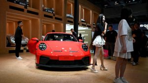 Premium-Autos: Neue Luxussteuer beschäftigt deutsche Autobauer in China