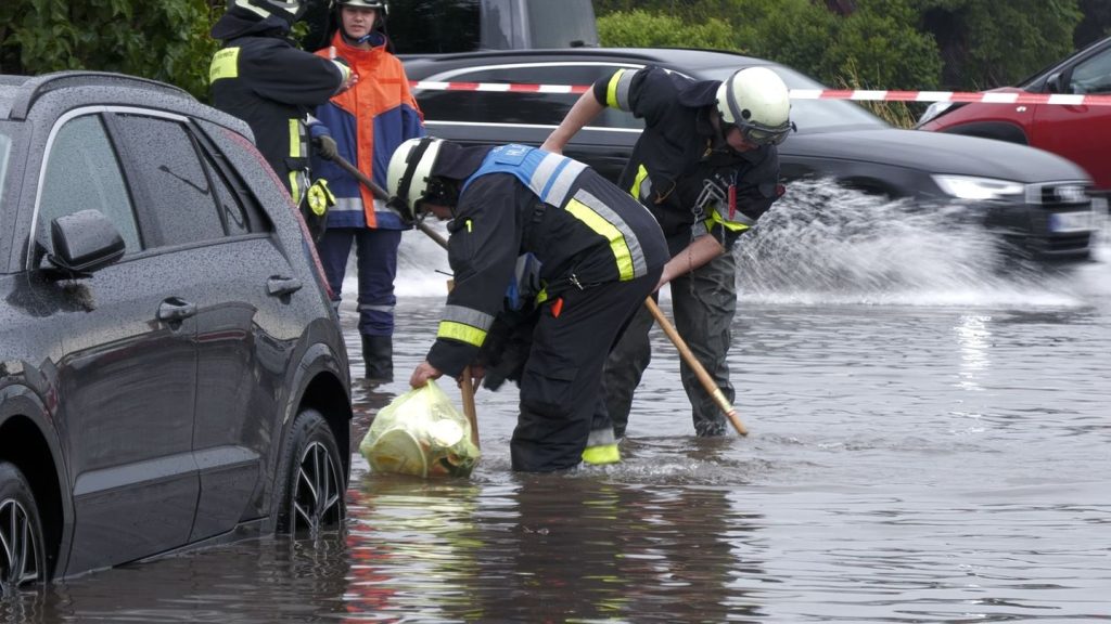 Wetter: Starkregen in Bayern - Elfjähriger stirbt nach Unfall