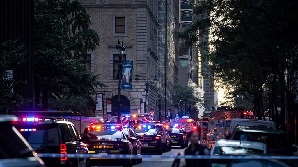 Schüsse in Manhattan: New York: Mindestens fünf Tote nach Schüssen – Motiv unklar