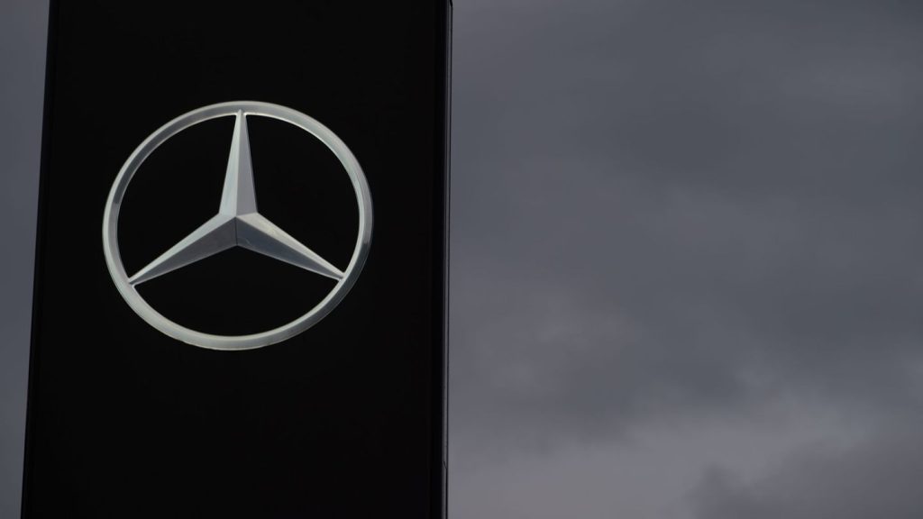 Unternehmen: Mercedes legt Zahlen für zweites Quartal vor
