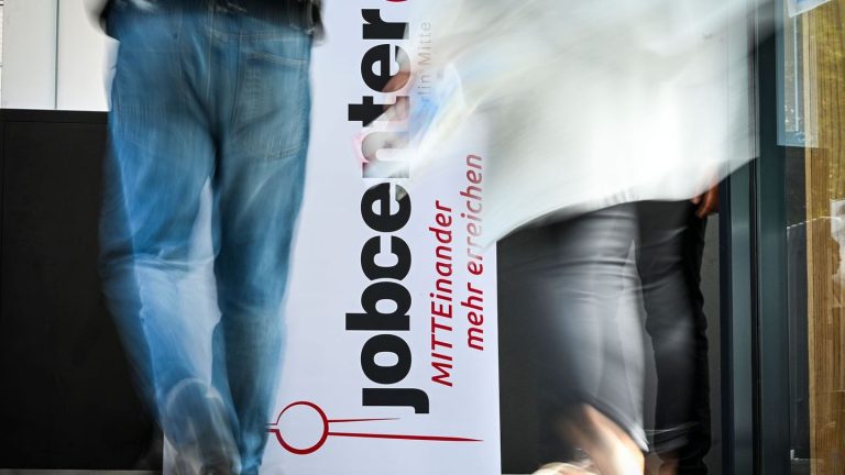 Arbeitslosigkeit: Kaum Bewegung auf Berliner Arbeitsmarkt