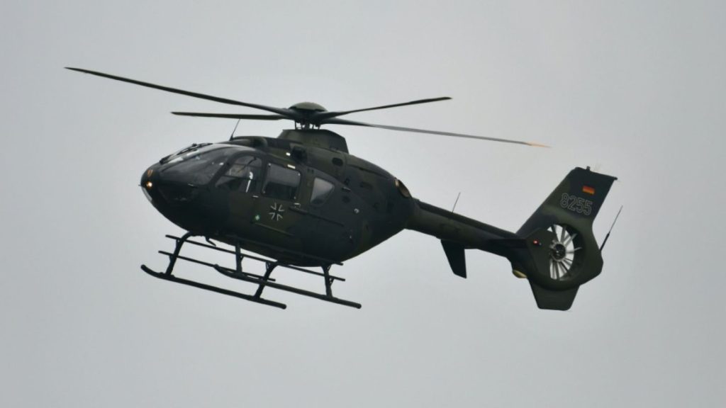 Absturz von Bundeswehr-Hubschrauber: Drittes Besatzungsmitglied tot geborgen