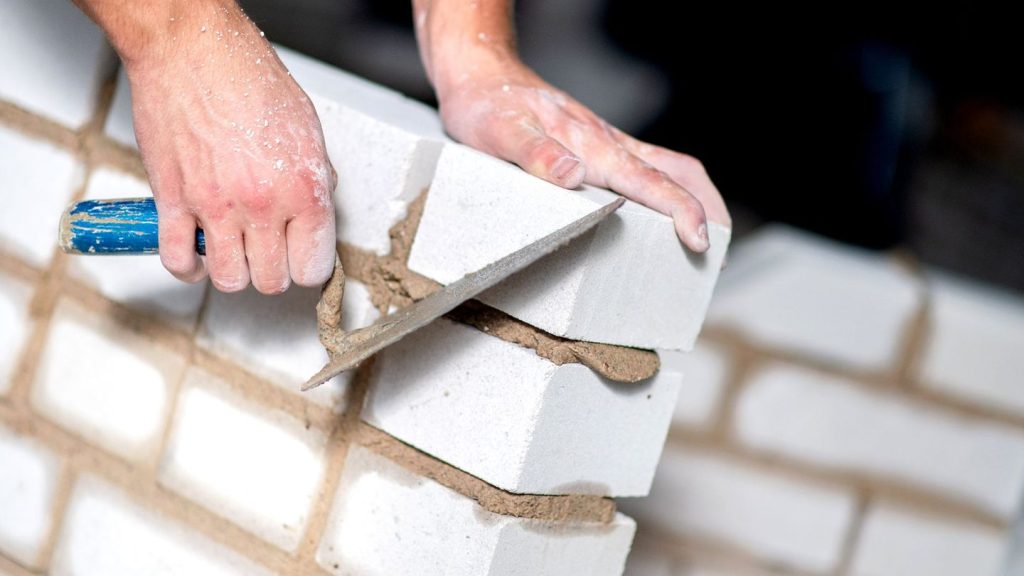 Ausbildung: Handwerksbetriebe werben für offene Lehrstellen