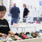 Schuhmode: Sportschuh, Sneaker, Stiefel: Messe zeigt Barfußschuhe