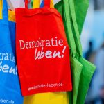 Bildung: Sozialkunde künftig schon ein Jahr früher in der Schule