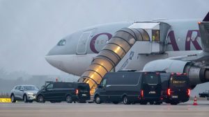 Flughafen Leipzig: Bundesregierung schiebt Migranten nach Afghanistan ab