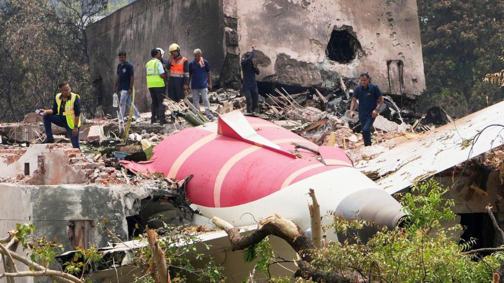 Experte zum Air-India-Absturz: "Alles deutet darauf hin, dass es ein Suizid war"