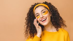 Frische-Kick: Pads für müde Augen: So mindern Sie Augenringe, Tränensäcke und Falten