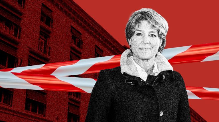 Newsblog: Gerhard Delling und Christina Block am Gericht eingetroffen
