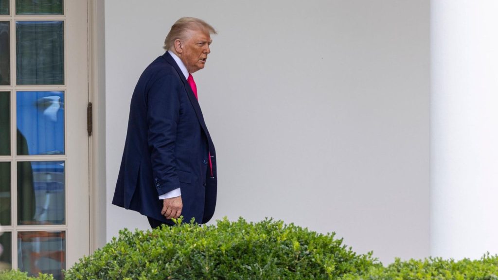 Medienbericht: Donald Trump könnte Albert Einstein in "Heldengarten" verewigen