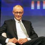 Streit um Regenbogenflagge: "Ein Clown als Kanzler": Friedrich Merz erntet Kritik für "Zirkuszelt"-Spruch