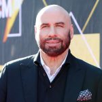 Rückwärtsaltern: John Travolta sieht mit 71 Jahren auf einmal wieder aus wie 35