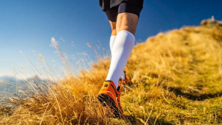 Flotte Socken: Kompressionsstrümpfe beim Laufen: Welche Strümpfe helfen und wie sie wirken