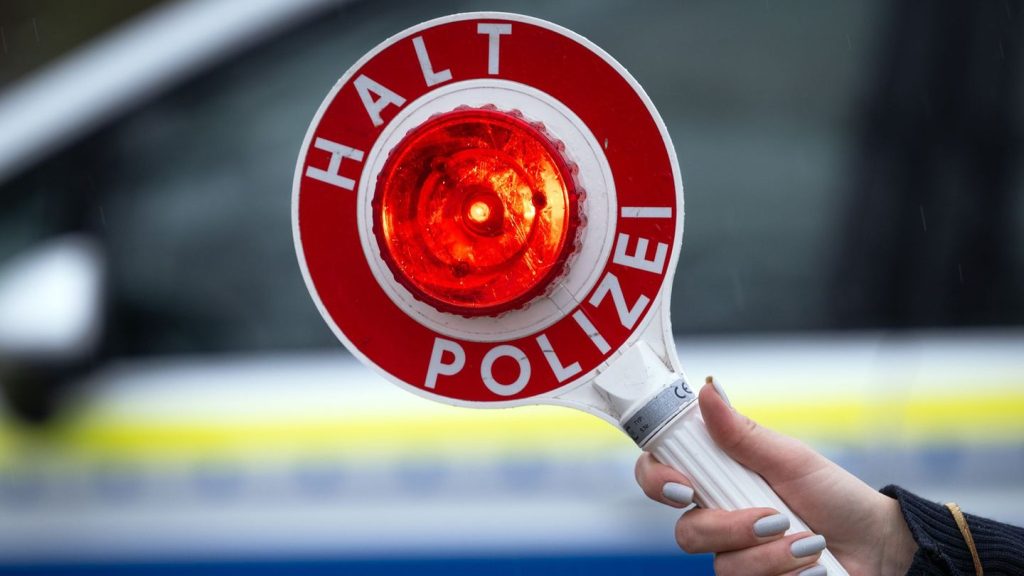 Festnahme: Mann stiehlt Linienbus – Flucht vor Polizei über Autobahnen
