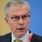 Bald 50 Prozent: Wirtschaftsweiser warnt vor drastischem Anstieg der Sozialabgaben