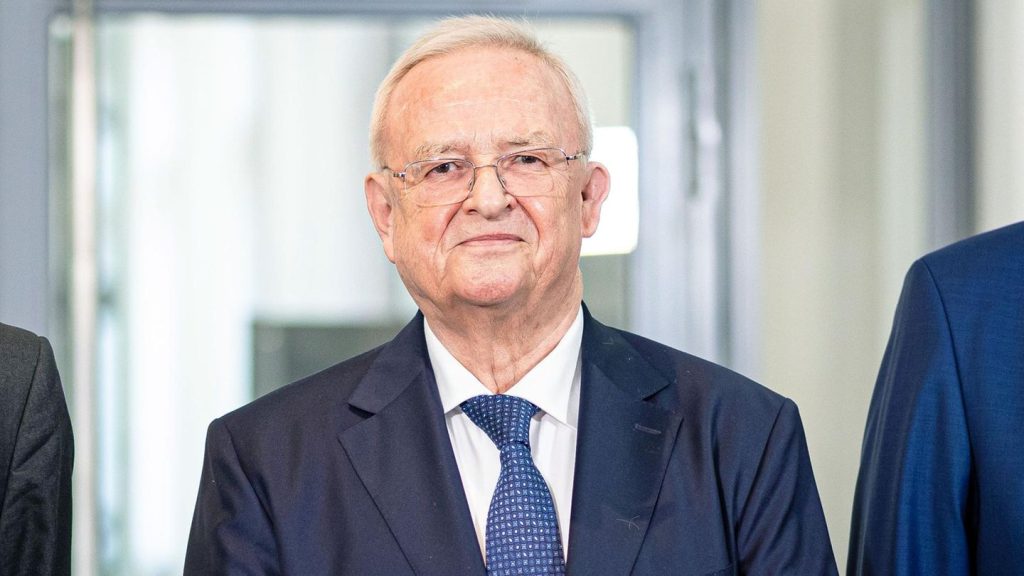 Dieselskandal: Landgericht stoppt Verfahren gegen Ex-VW-Chef Winterkorn vorläufig