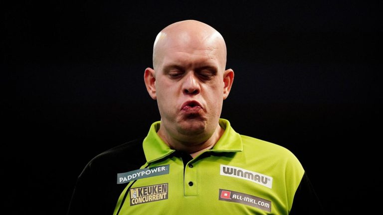 Darts-Star: "Wie eine wandelnde Leiche" – was ist mit Michael van Gerwen los?