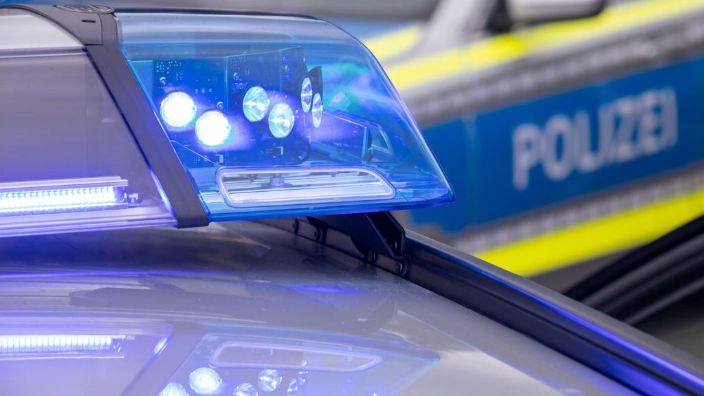Niedersachsen: Dreijähriges Kind stirbt bei Autounfall – fünf Schwerverletzte