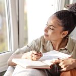 Andenken und Erinnerungen: Tagebuch schreiben: So üben Sie Selbstreflexion und Stressabbau