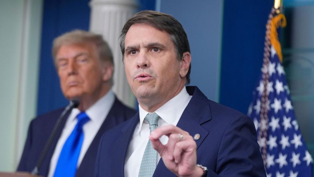 US-Justizministerin: Bondi schickt Stellvertreter zu Epstein-Vertrauten Maxwell in den Knast