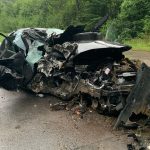 Totalschaden: Auto völlig kaputt – betrunkener Fahrer nur leicht verletzt