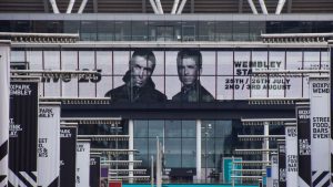 London: Fan stürzt bei Oasis-Konzert im Wembley-Stadion und stirbt