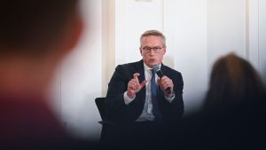 Kriminalitätsbekämpfung: Digitalminister grundsätzlich offen für Palantir-Software