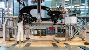 Stimmung in der Autoindustrie deutlich im Juli deutlich verbessert