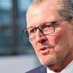 Arbeitsmarkt: Arbeitgeber kritisieren Pläne der Regierung zur Tariftreue
