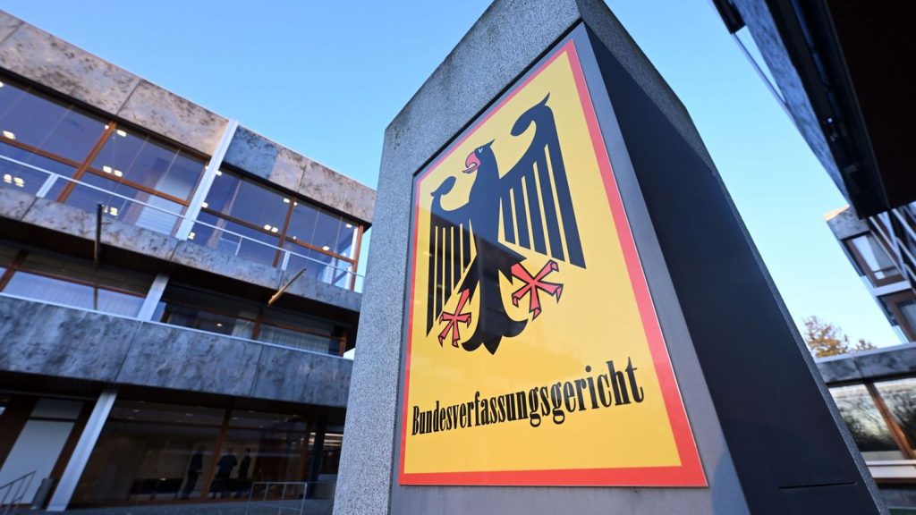 Bundesverfassungsgericht: Richterwahl: Schwesig bedauert Rückzug von Brosius-Gersdorf