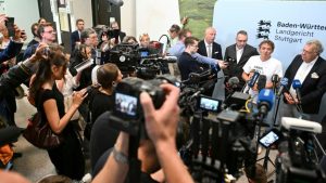 Urteil gegen Querdenken-Gründer Ballweg: Anklage und Verteidigung legen Revision ein