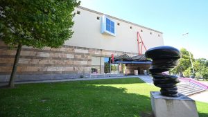 Besondere Ausstellung: "Nackt ist Pflicht" im Stuttgarter Haus der Geschichte