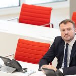 Autoindustrie: Minister-Appell an Autobauer: Sparen nicht zuerst im Osten