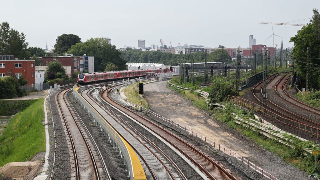 Großprojekt: Neuer Bahnhof Altona bis 2027 - Bahn hält an Termin fest