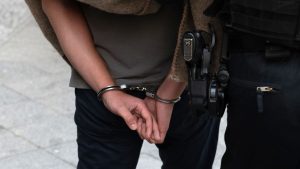 Kreis Unna: Mann verblutet - Lebensgefährtin soll ihn erstochen haben