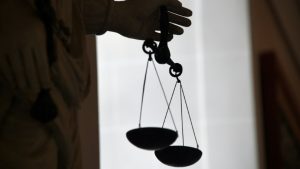 Beim Sex erwürgt: Mehrere Jahre Haft wegen Totschlags an Freundin in Stuttgart