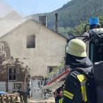 Brände: Ein Schwerverletzter bei Verpuffung in Brennerei in Mehring