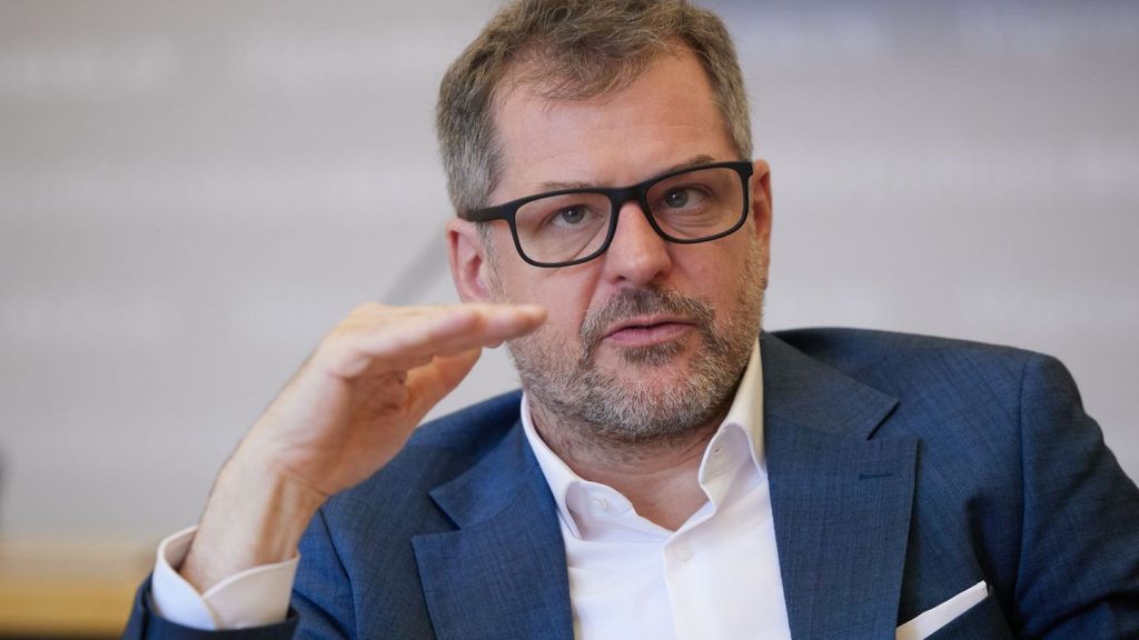 Wärmewende: Grünen-Fraktionschef Graf fordert Abkehr von Holzkraftwerken