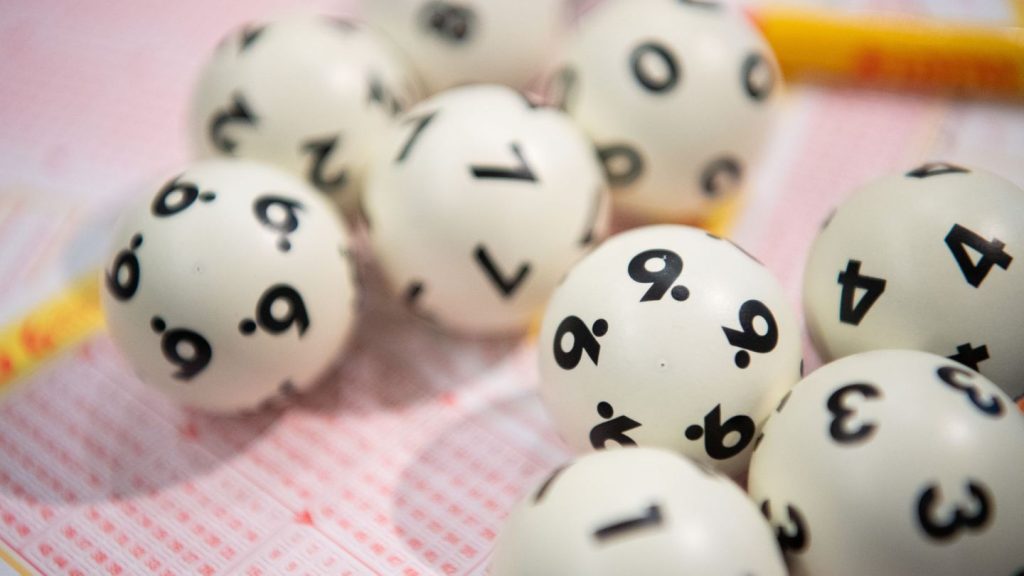 Lotto: Thüringen feiert 100. Lottomillionär