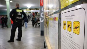 Waffenverbot: Polizei stellt trotz Verbot mehr als 50 Messer sicher