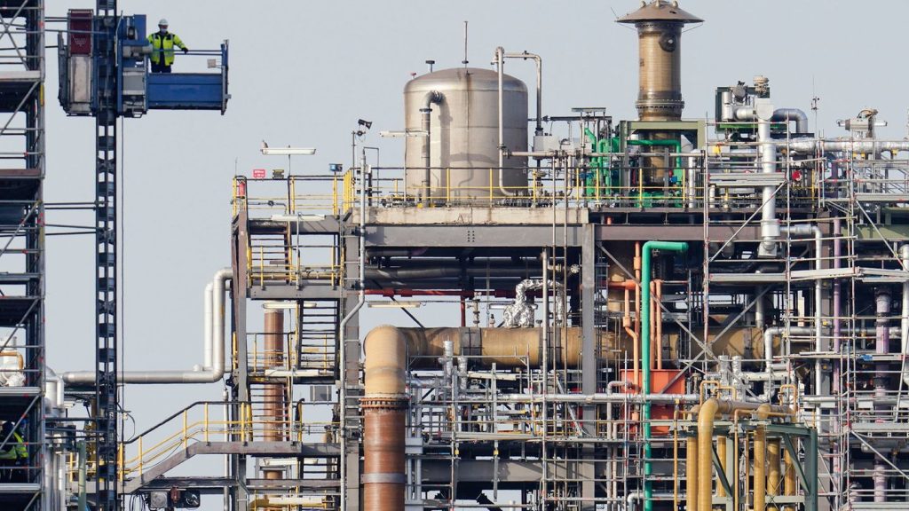 Unternehmen: Industrieumsätze in Rheinland-Pfalz etwas gesunken